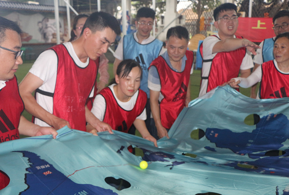 We are in the same boat through storms, and join hands to fight far away - Shanghai Winner Environmental Technologies Co., Ltd